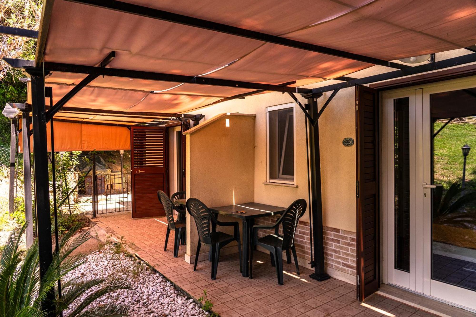 Casa Jo - Country Home With Sea View And 3 Private Ensuite Rooms Lapedona Esterno foto